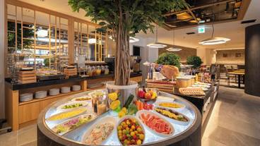 朝食ビュッフェ / 4