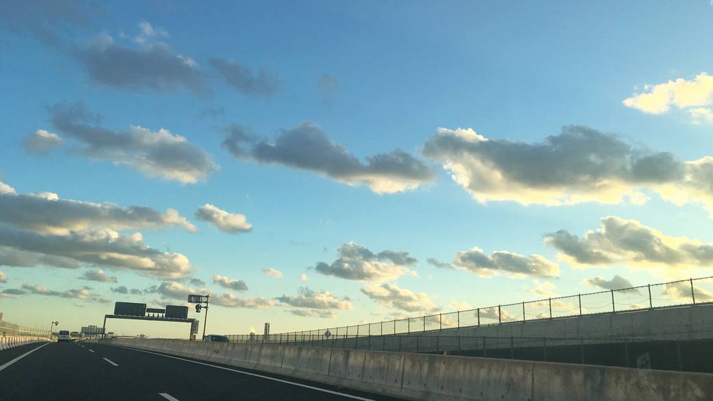 満ち足りた気持ちで
ゆったり帰路へ / 1