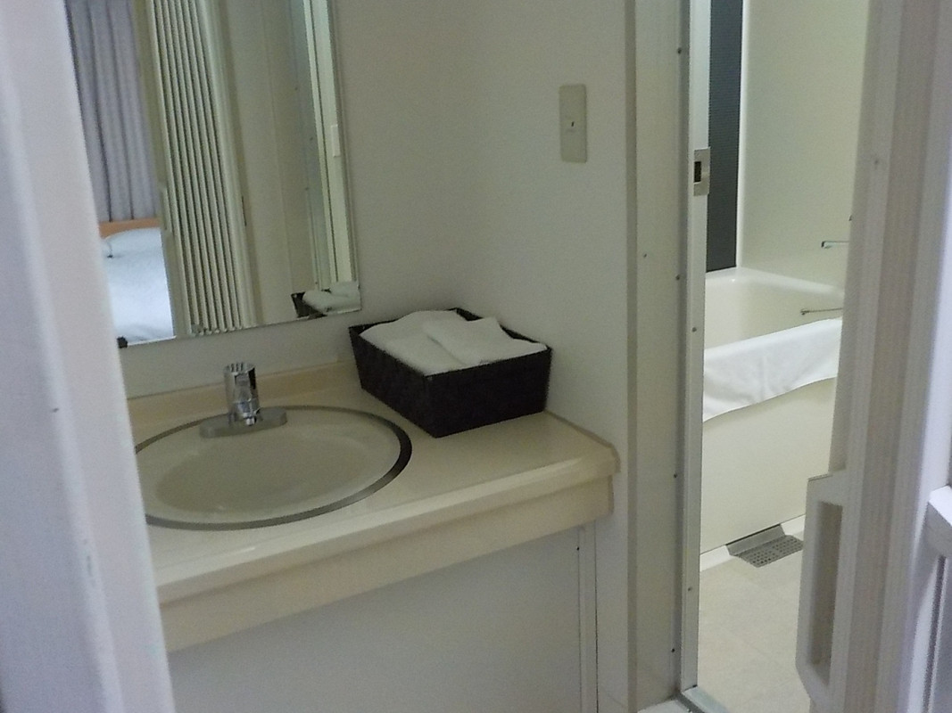 洗面所も独立した部屋になっています。