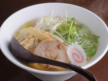 「麺や七福」料理 316618 元板前が魂を注ぎ込む、有機白醤油を使った『七福ラーメン　弐』をご堪能ください