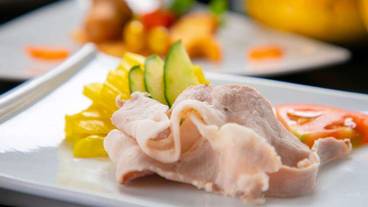 食事・飲み物 / 3