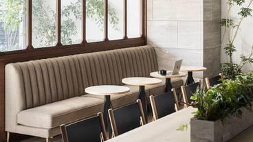 ロビー応接スペース / 15