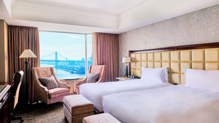 クラシック ルーム シングルベッド 2 台 ベイビュー (High Floor)