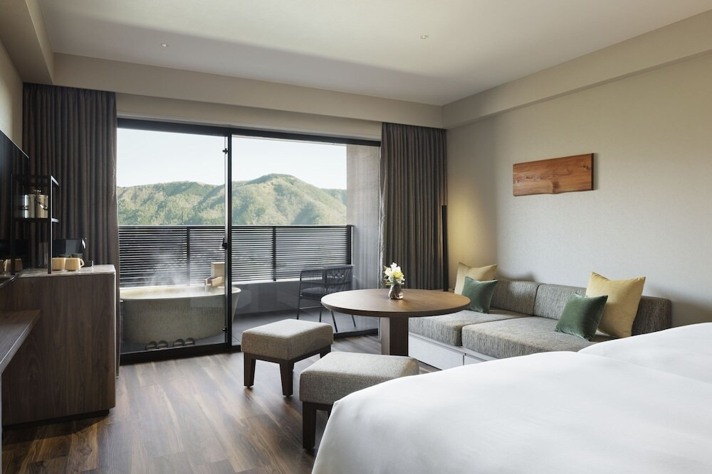 綾館 温泉露天風呂付プレミアルーム テラス付(1)