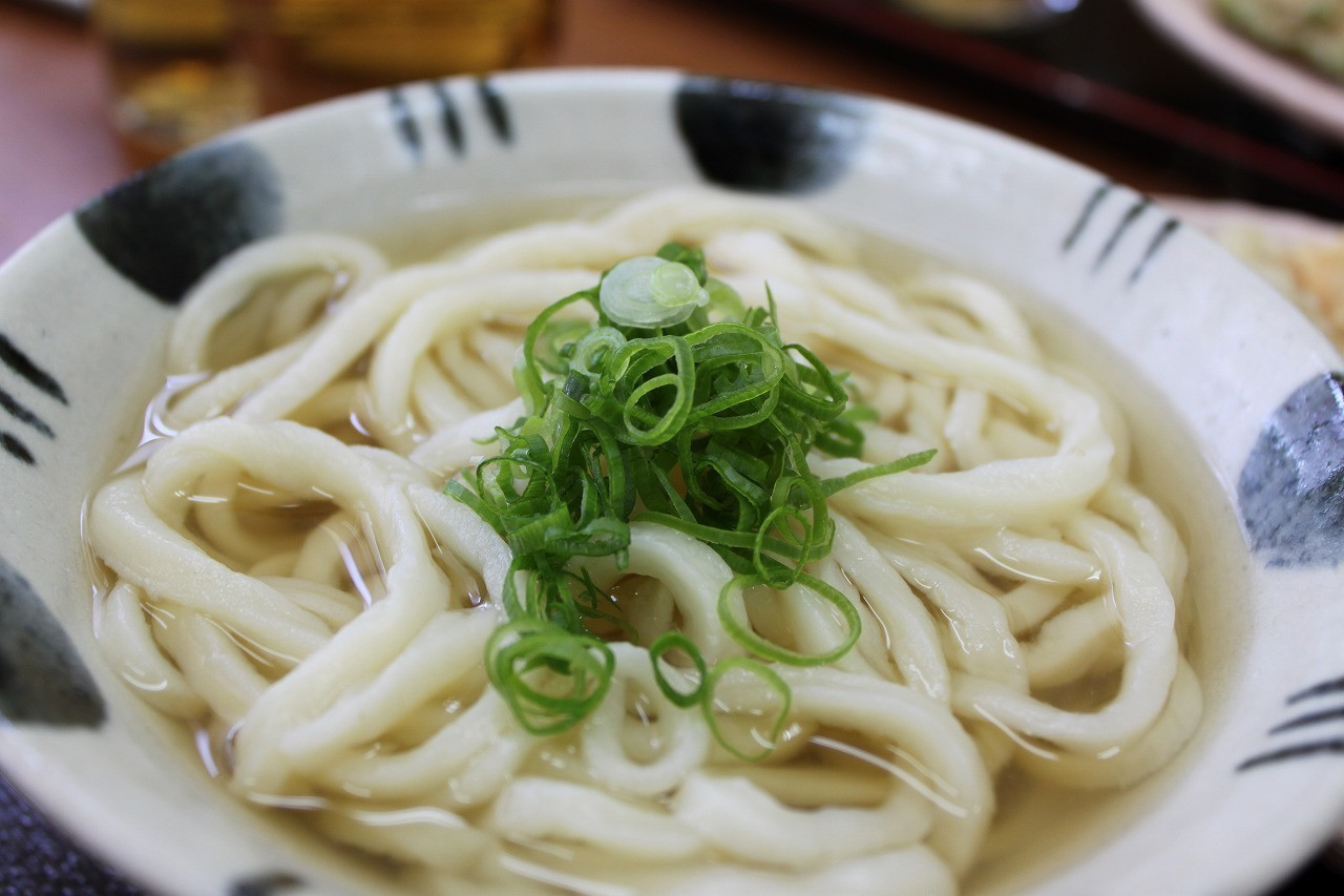 「手打 宮武うどん」料理 901181 あつあつ+イカ天