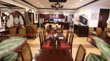 朝食スペース / 8