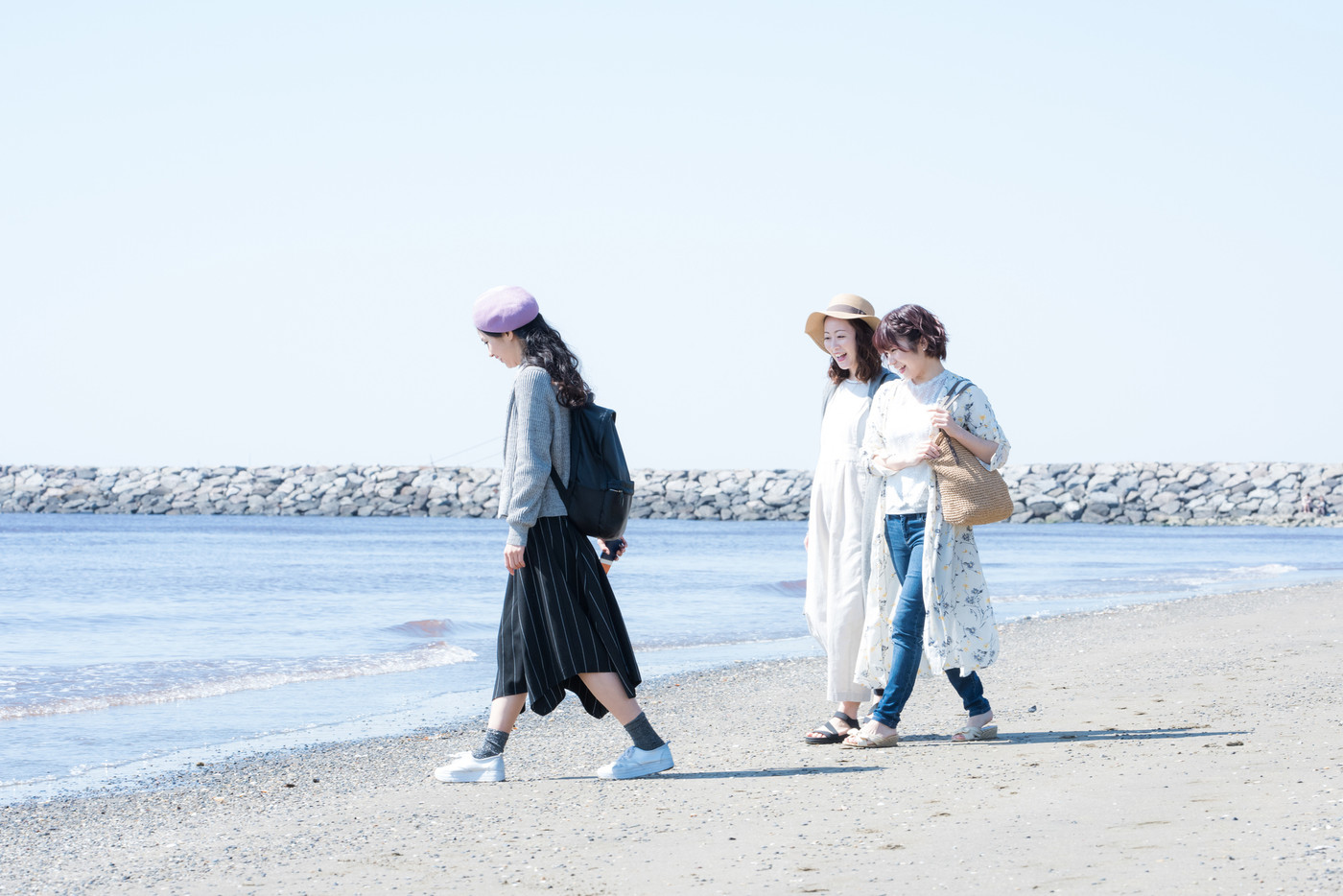 海 女子旅 3人