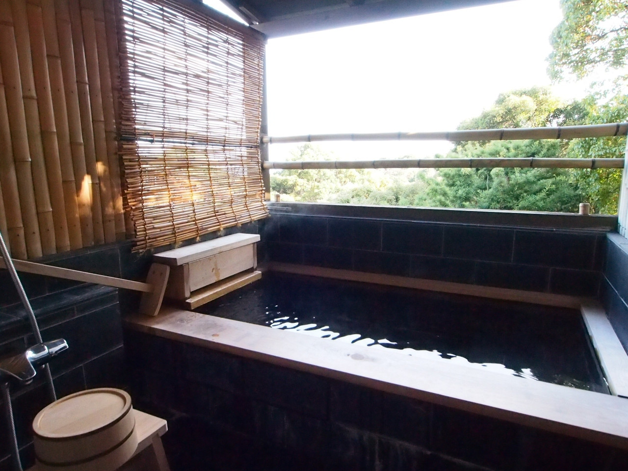 12歳以上限定。伊豆の旬を食べ尽くす大人のための料理宿4046979