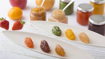 食事・飲み物 / 3