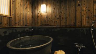 屋内スパ浴槽 / 2