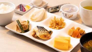 朝食ビュッフェ / 3