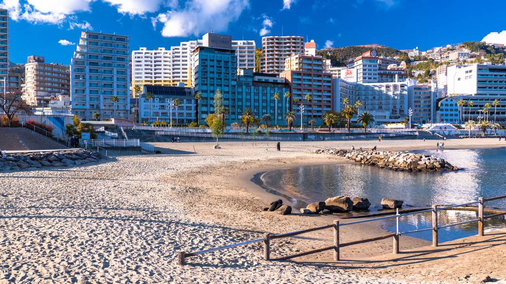 熱海サンビーチ / 1