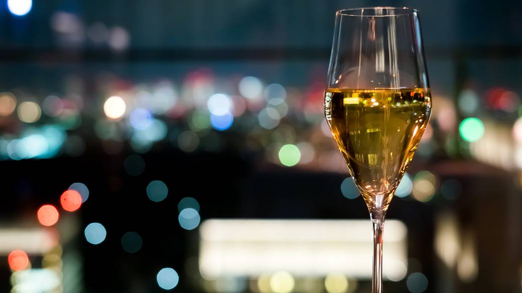 きらめく夜の東京で
絶品ディナー / 1