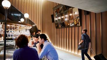 内部エントランス / 2