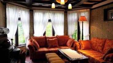 ロビーラウンジ / 6