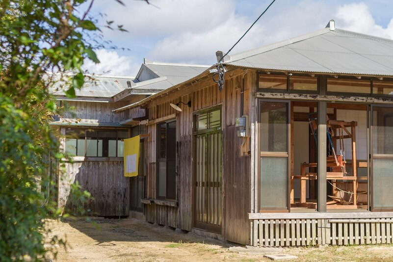 3.【はたおり工房のある宿】専門家に教わる貴重なはたおり体験ができる3547108