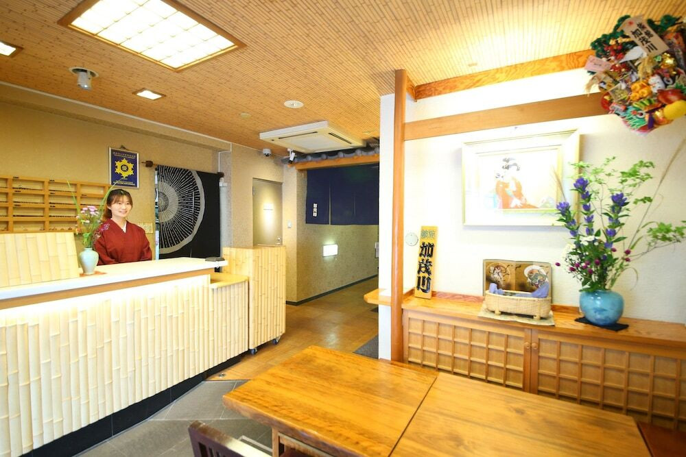 フロント