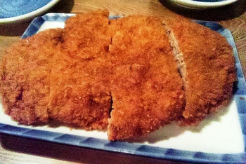 「和泉」料理 778563 メンチカツ。おおきい。