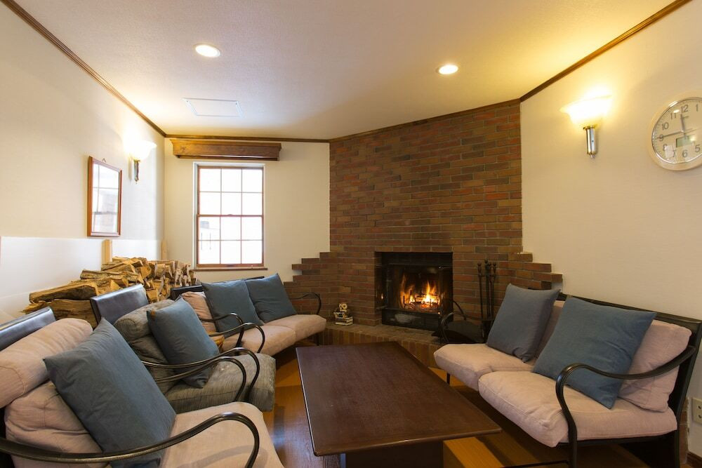 ロビーラウンジ