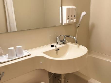 東横イン大阪伊丹空港 / 4