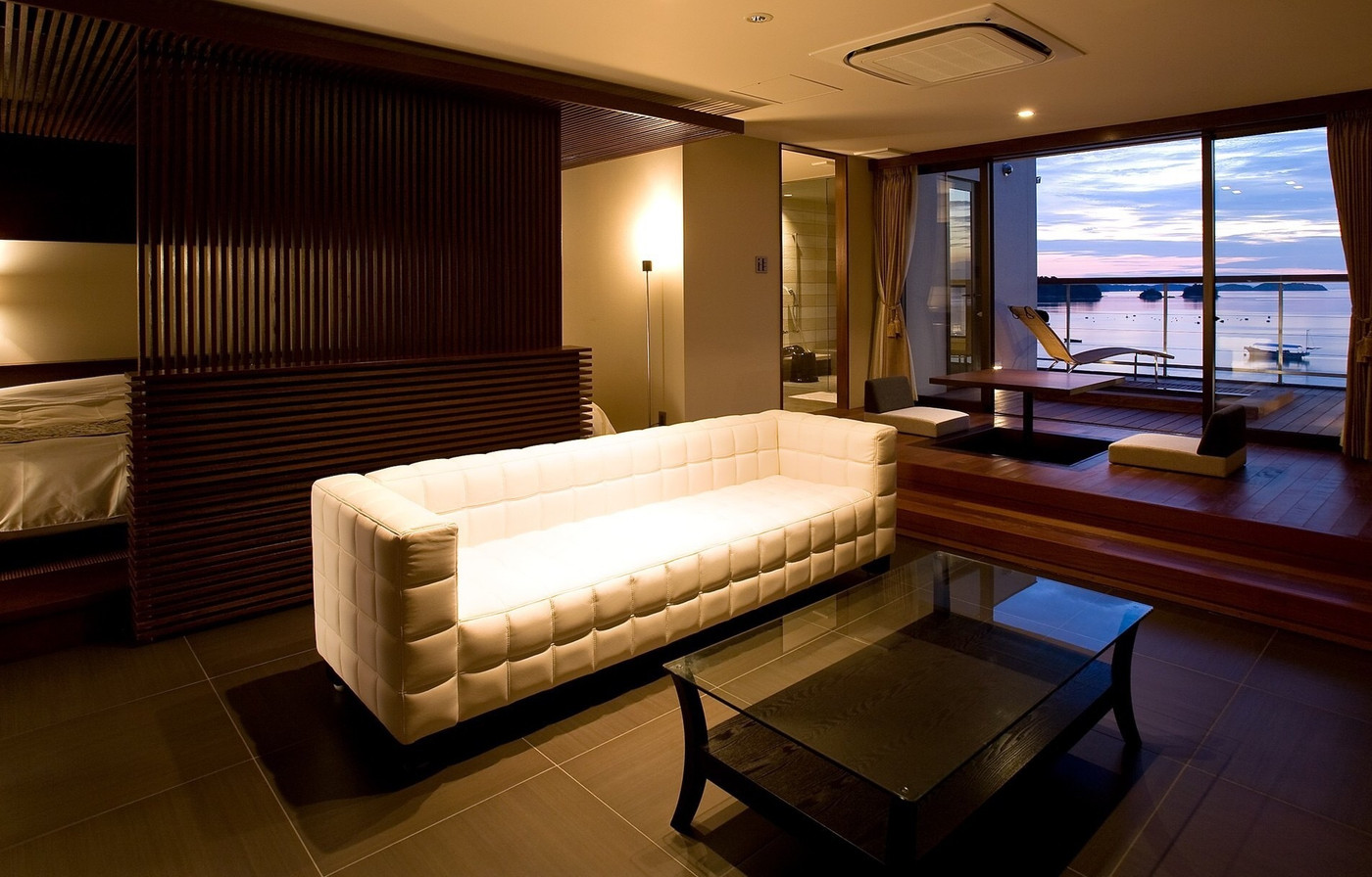 「ホテル竜宮」 内観 88291716 