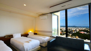 トリプルルーム