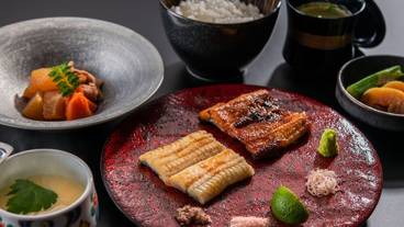 食事・飲み物 / 15