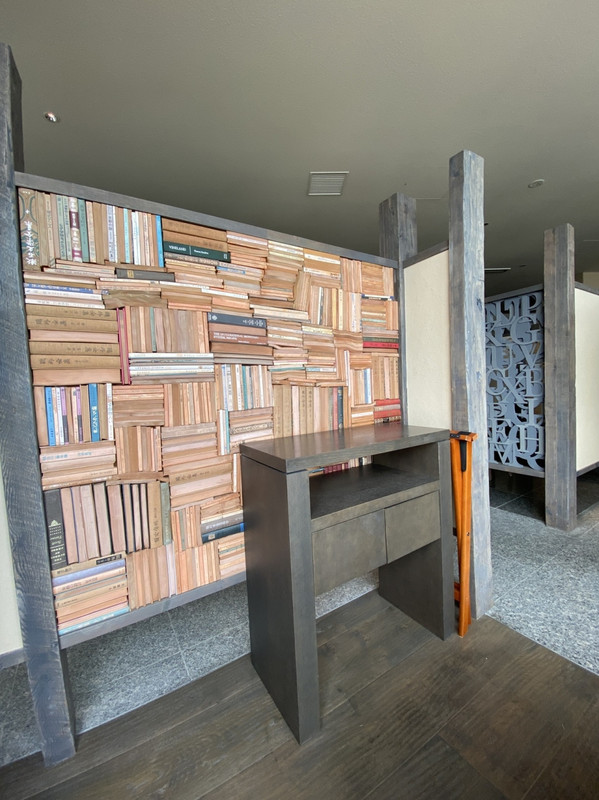 本をこんな風に扱うなんて…