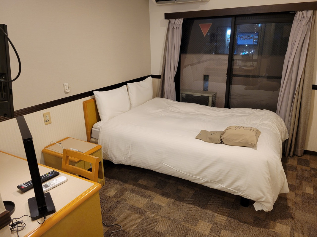 ベランダ付きのダブルルーム