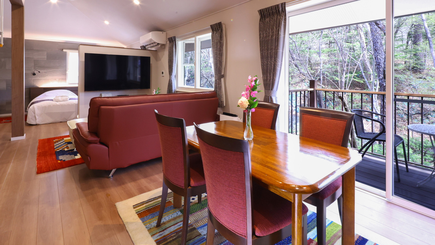 猫ちゃんや小動物もOK！こだわりのフレンチをペットと一緒に3926295