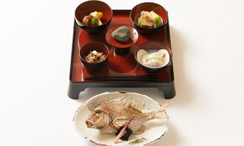 「泉岳寺門前 紋屋」料理 810616 お食い初め
