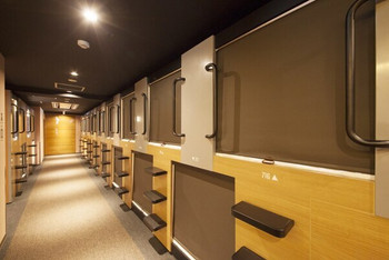 6. パウダールームがあって快適。カプセルホテル「CABIN INN姫路駅前」3444616