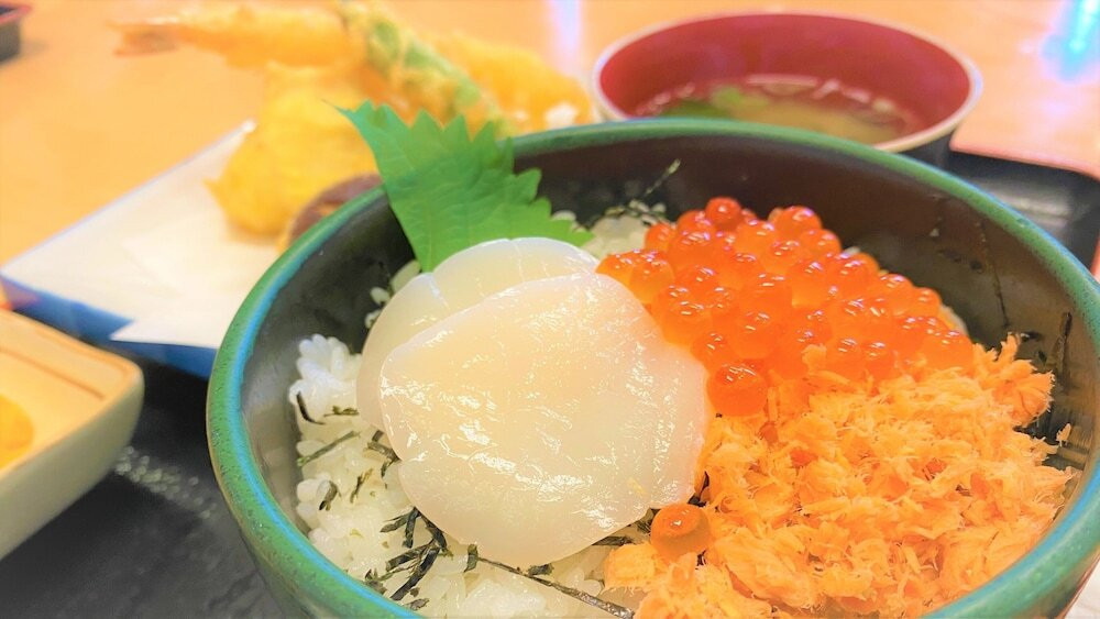 カップ麺にお酒も！飼い主にも嬉しいサービスが盛りだくさん4228934