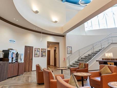 グランドキャビンホテル那覇小禄 / 3