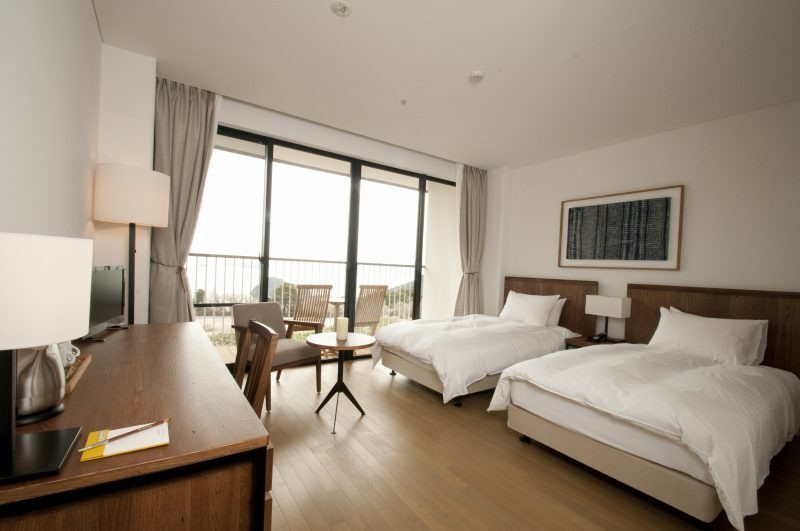 優しい時間を過ごすなら。修道院のような心静まる宿3461935