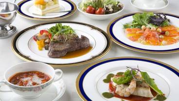 食事・飲み物 / 14