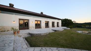 屋内 / 屋外プール / 7