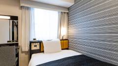 アパホテル 御堂筋本町駅東