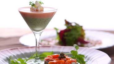 食事・飲み物 / 11