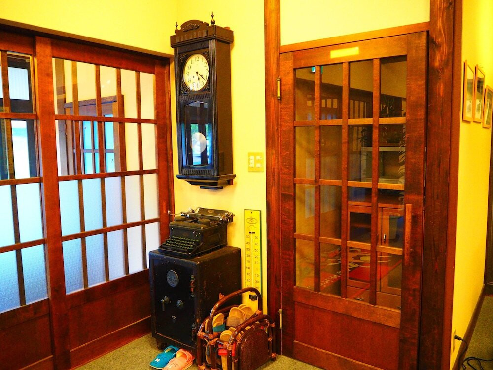 内部エントランス