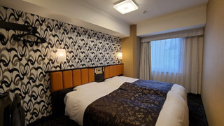 ファミリー ツインルーム キングベッド 1 台 禁煙