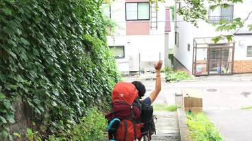 施設の入り口 / 18