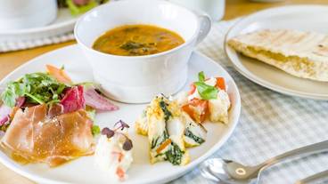 食事・飲み物 / 1