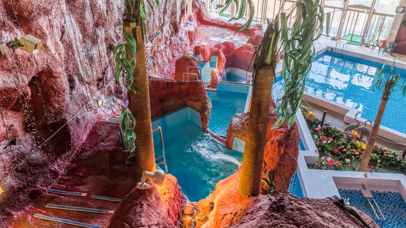 地上35mの展望温泉に探検気分の屋内プール♪子どもも大興奮4069751