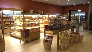 売店 / 4