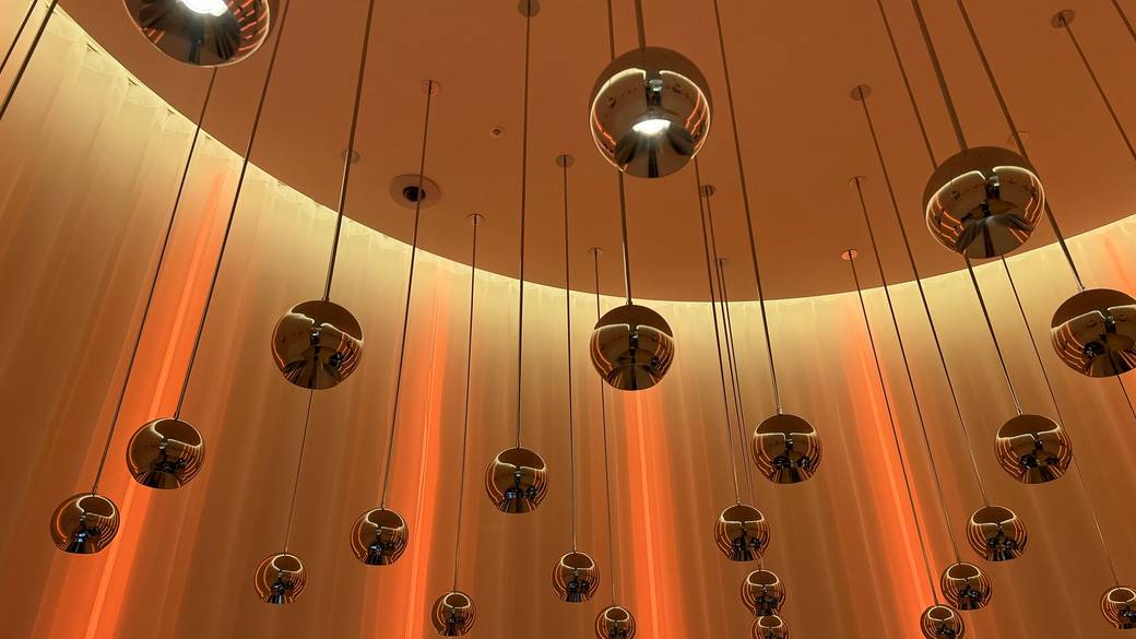 映えるトンネルを抜けて
チェックアウト / 4