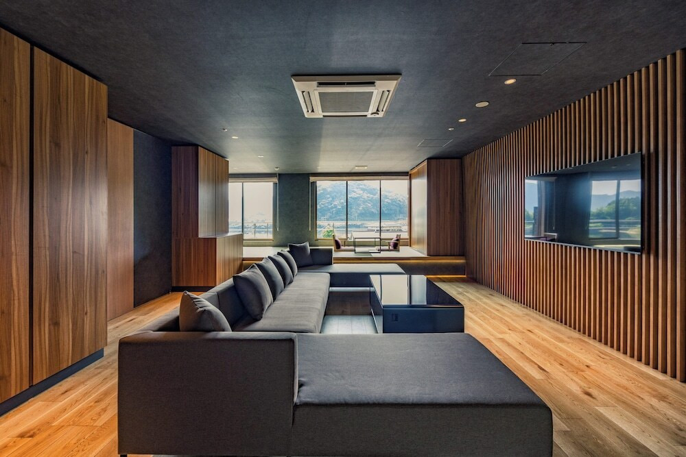 温泉を使用したスパでリフレッシュ3495373