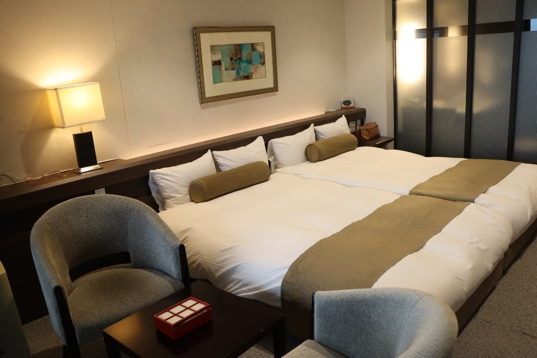 ロマンティックハリウッドツイン「楾」に宿泊。