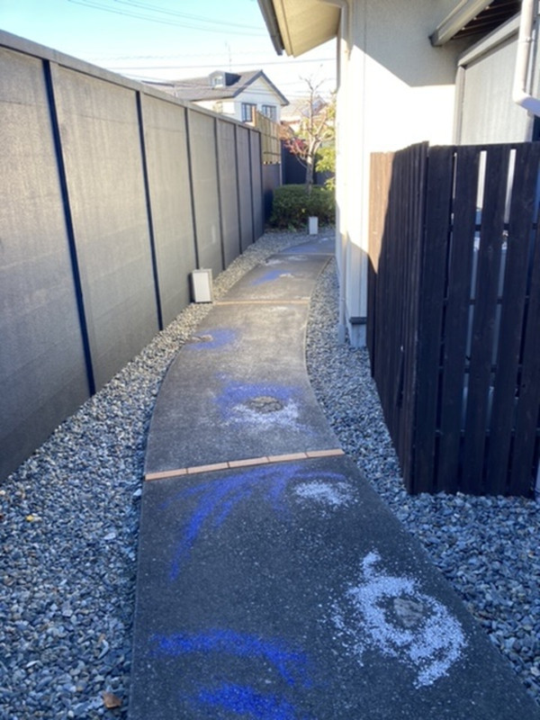 お部屋までのアプローチはなかなか。