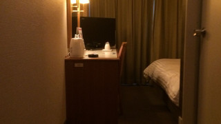 エコノミー ダブルルーム 喫煙可